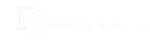 Finca-ses-toltes_logo-blanco